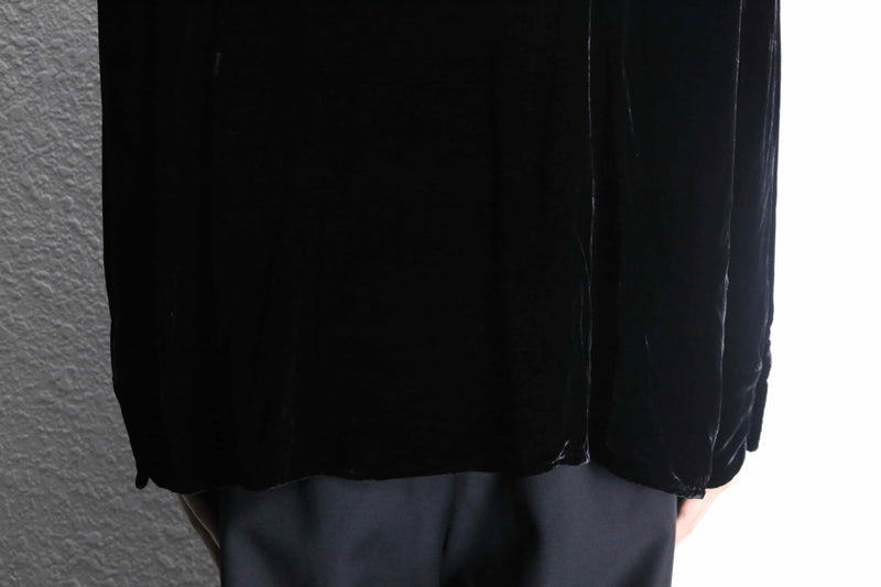 ”Lauren Ralph Lauren” black velours open collar shirts