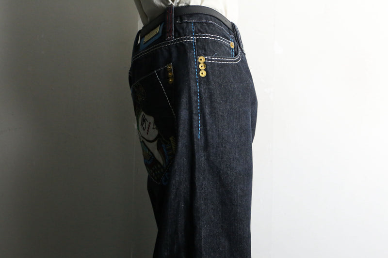 “COOGI” Tutankhamun emb loose denim pants