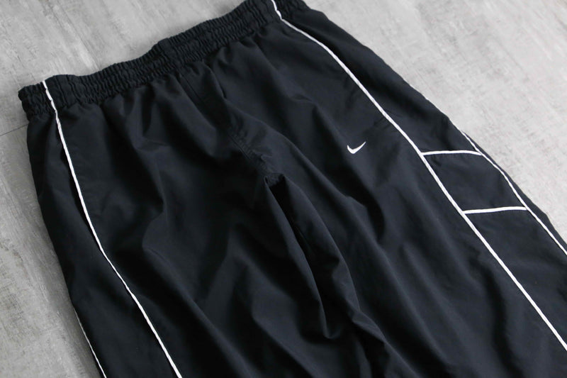 2000s NIKE technical nylon pants