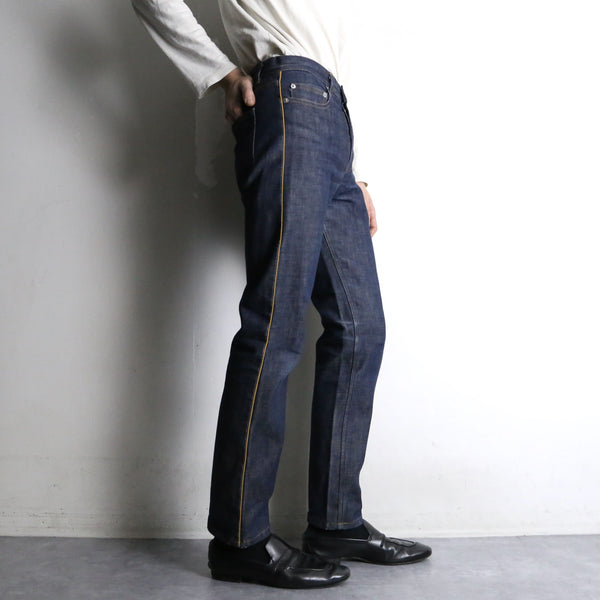 "A.P.C" indigo color slim tapered denim