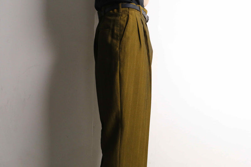 mustard yellow color 2tuck satin stripe slacks