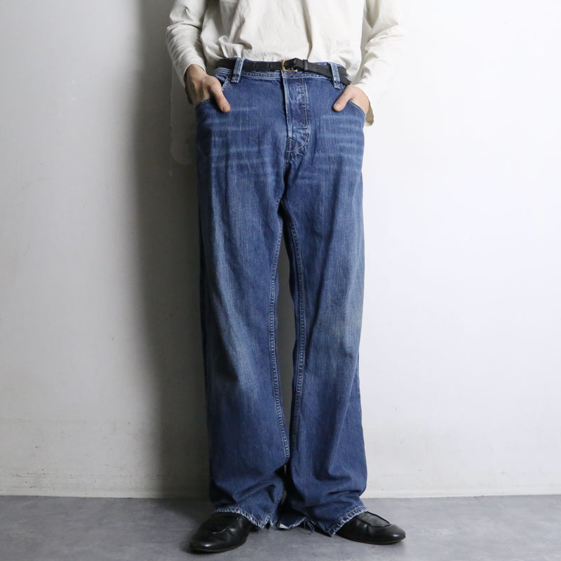 “DIESEL” wide straight  denim