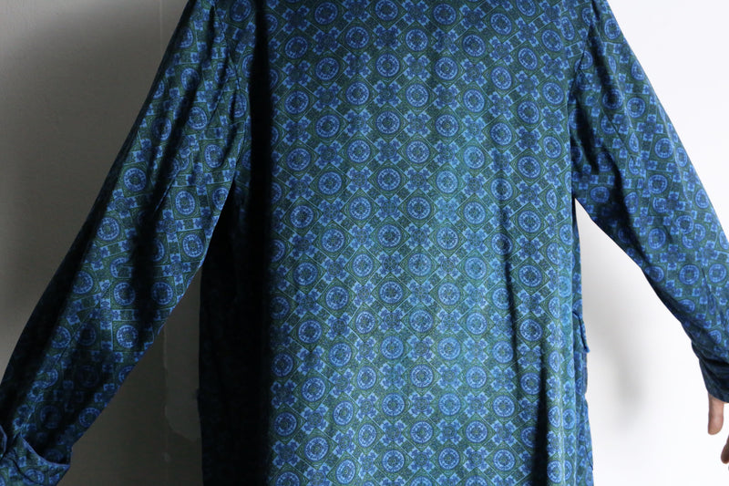 turquoise blue geometric patterns gown shirt