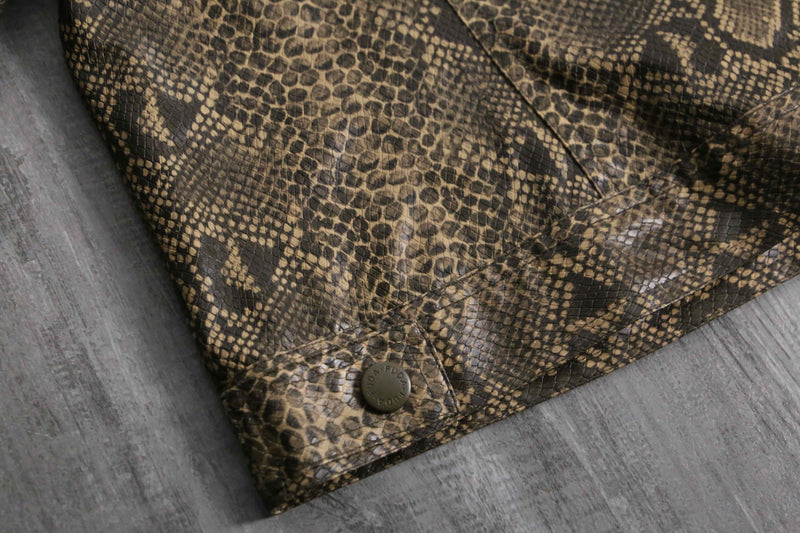 python pattern rubber tracker jacket