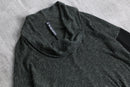gray × black rib knit