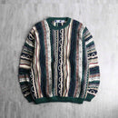 green tone stripe 3D design knit