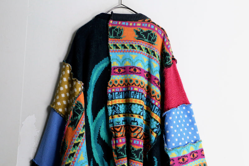 "Re:make" colorful zip design knit