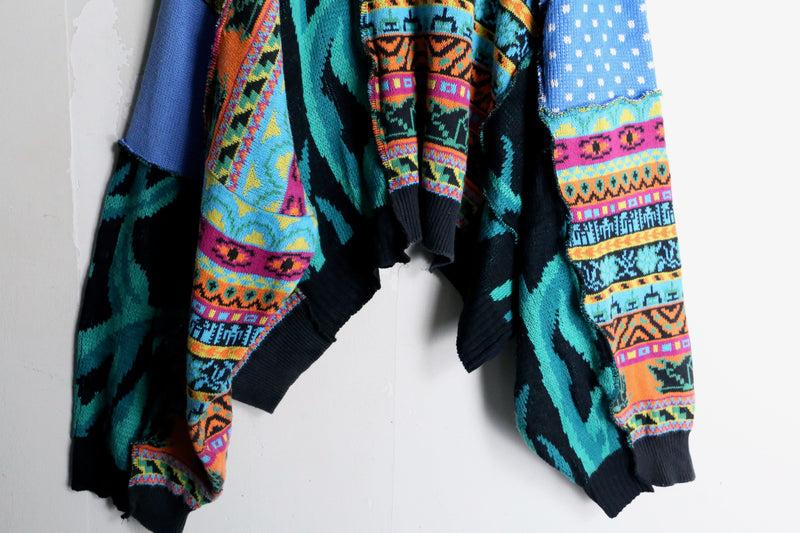 "Re:make" colorful zip design knit