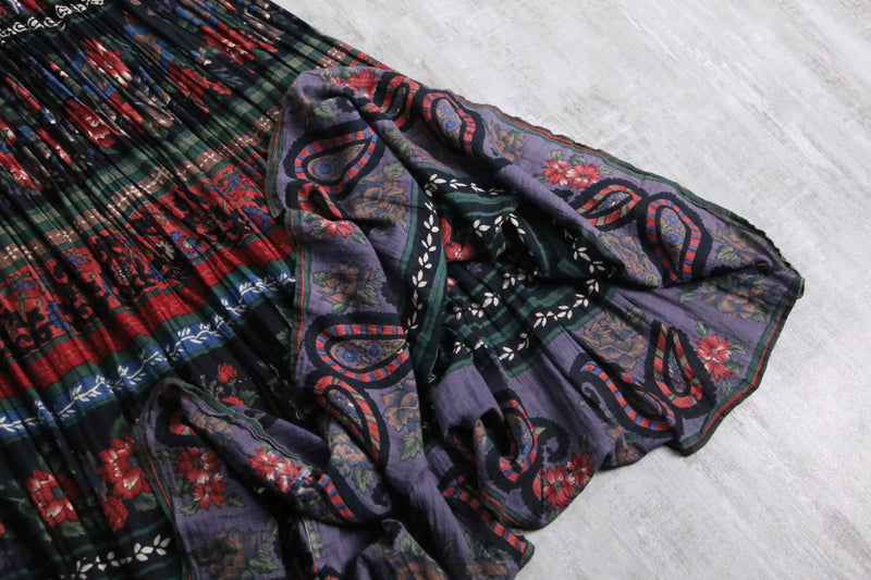 ethnic flower design pleats easy skirt