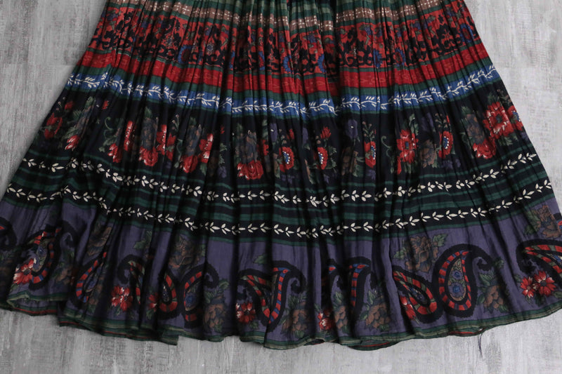 ethnic flower design pleats easy skirt
