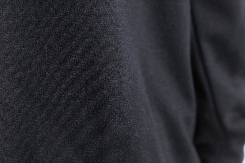 monotone design knit pojo