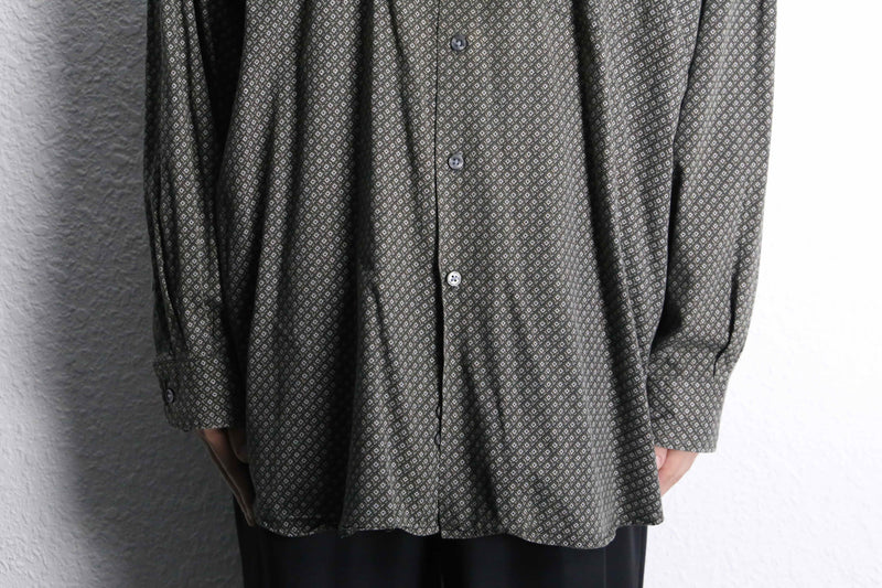 “PERRY ELLIS” total pattern cotton shirt