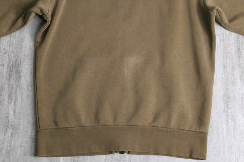 “adidas” khaki × navy zip-up foodie