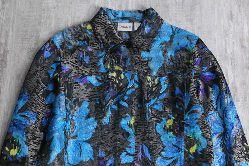 “CHICO’S” flower pattern jacquard short jacket