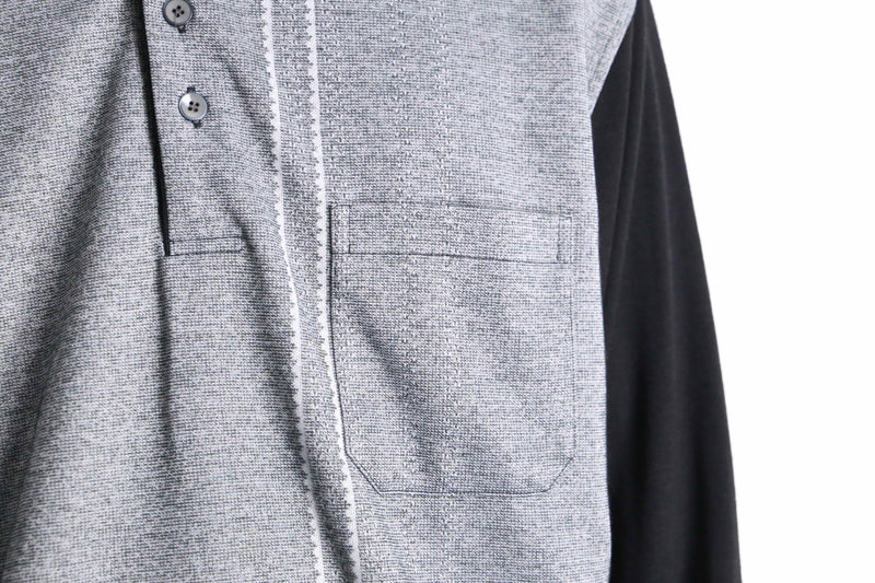 monotone front design polo shirt