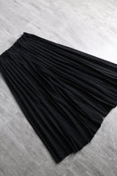 black pleated wide cropped pants