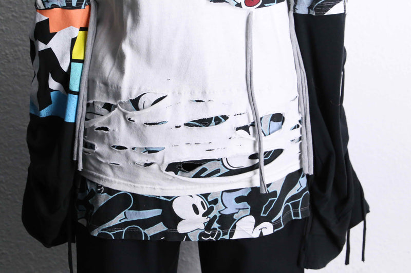 “Remake” 3P docking character chaos L/S tee