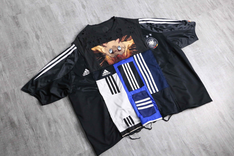 "Re:make" docking custom Tee