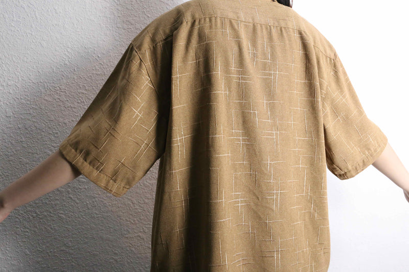 "PRONTI" light brown embroidery pattern S/S shirt