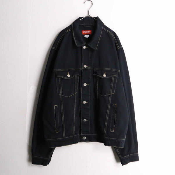 "Wrangler"  black color stitch design denim jacket