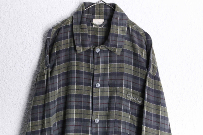 "Calvin Klein" mulch color check pattern flannel shirt