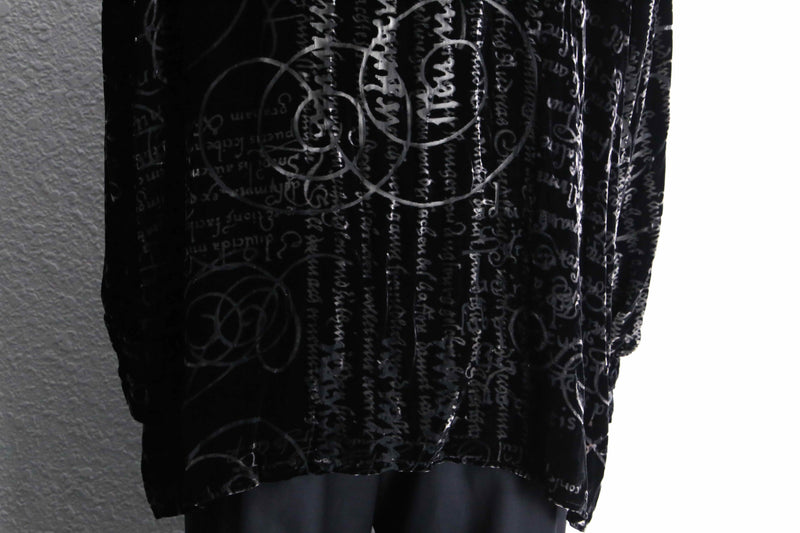 various letter design velours see-through shirt