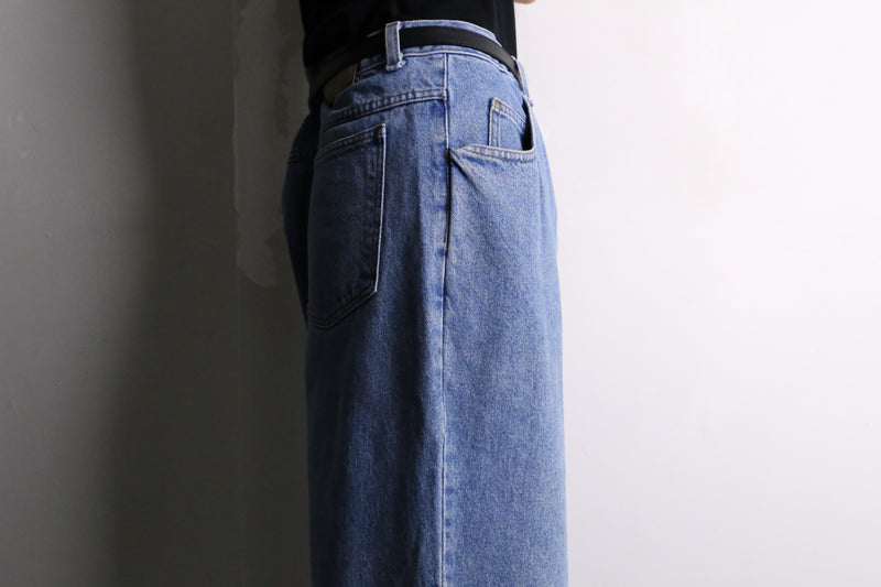 light indigo loose denim pants