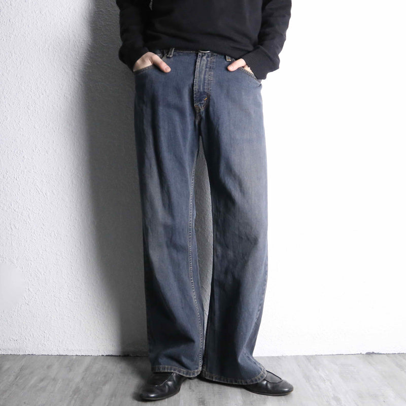 Levi's 567” dark indigo relax flare denim