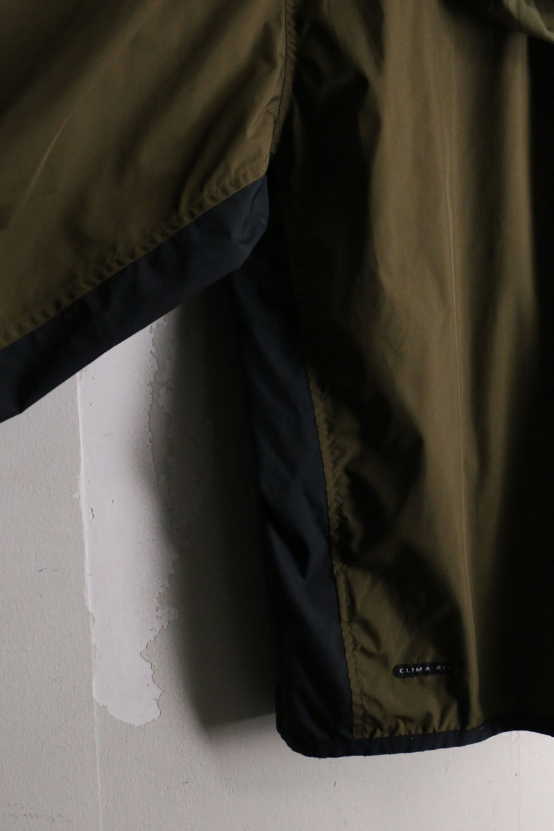 "NIKE" khaki color nylon track jacket