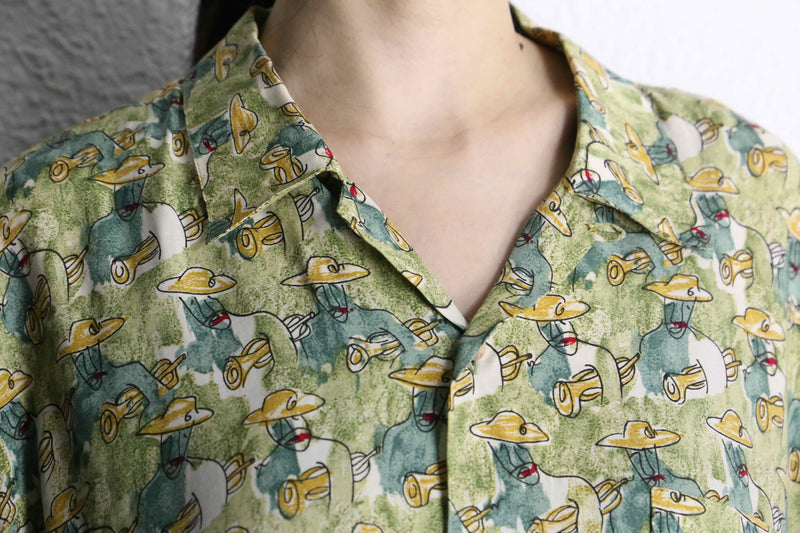 painting design rayon shirt