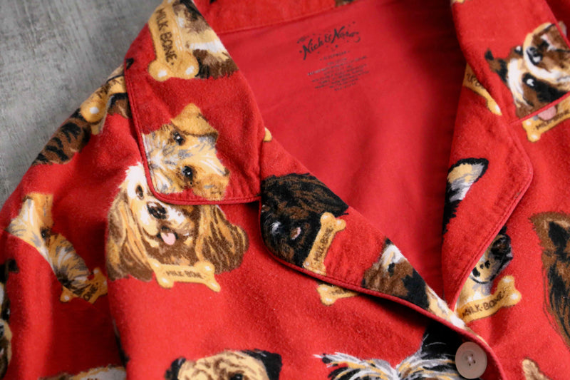 2000s Nick&Nora many many dogs sleeping shirt