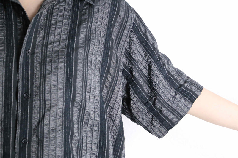 shiny black 3Dstripe design shirt