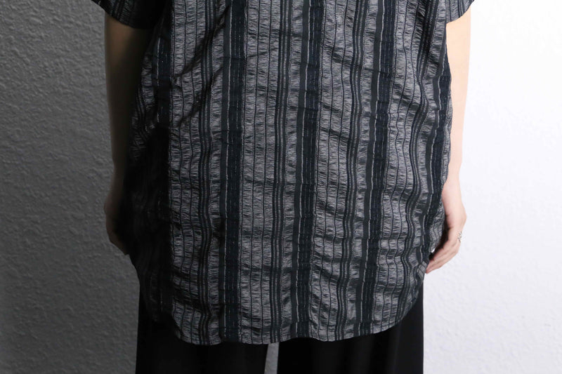 shiny black 3Dstripe design shirt