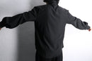 black volume sleeve frill shirt