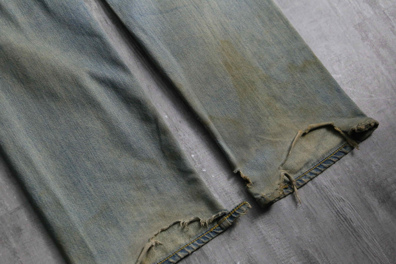 2000s Lee destroy straight denim pants