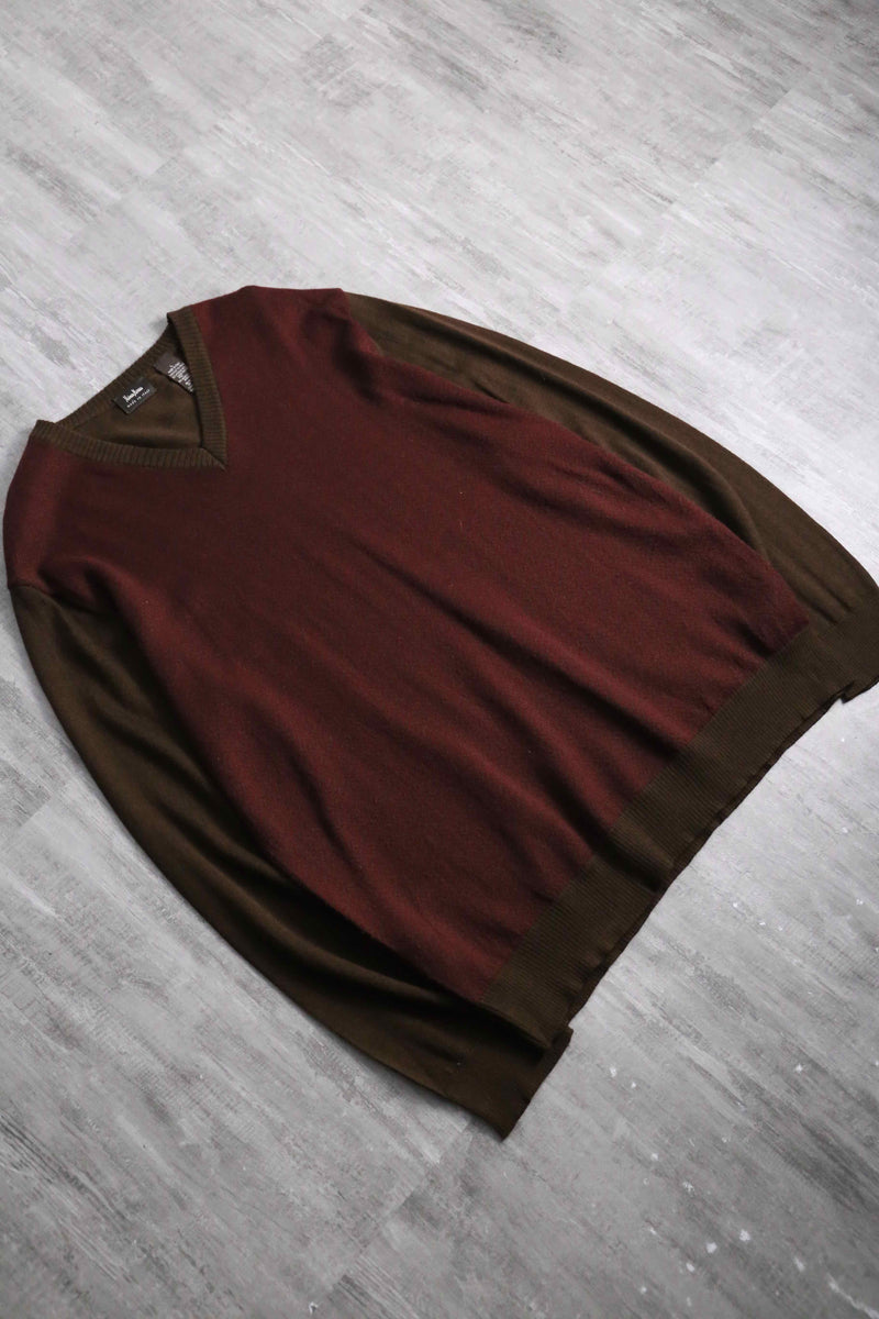 1990s Neiman Marcus herringbone pattern Vneck knit
