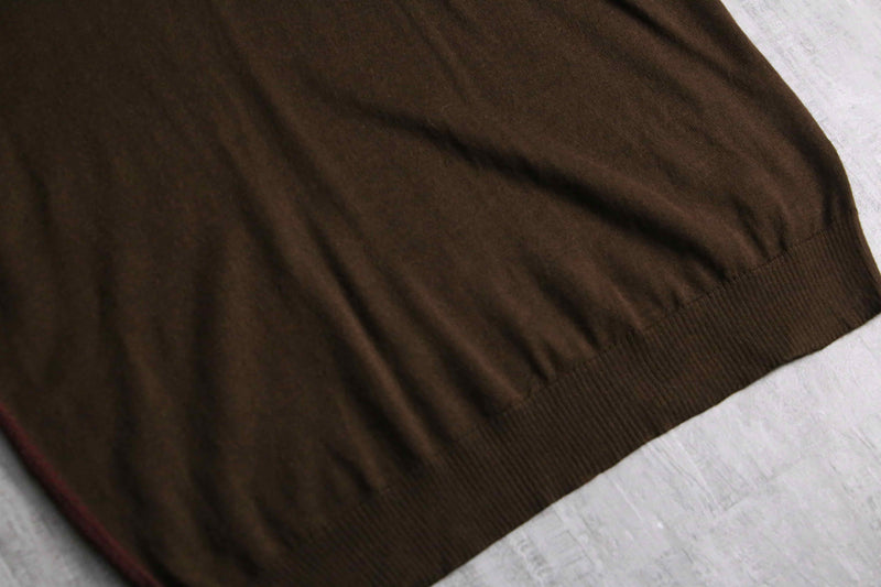 1990s Neiman Marcus herringbone pattern Vneck knit