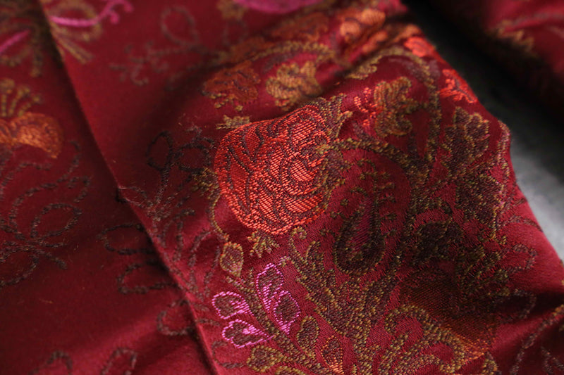 red base gobelin china pants