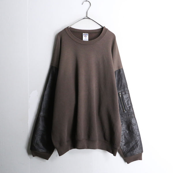 brown color leather sleeve swich design sweat