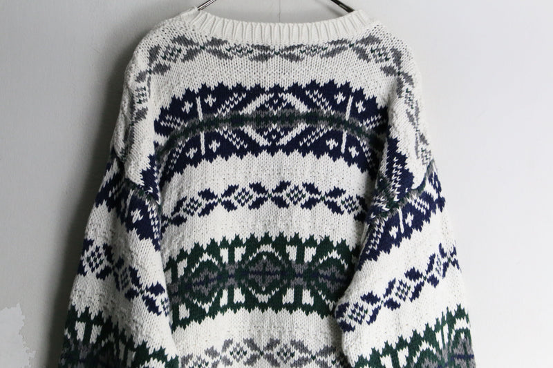 90’s “GAP” nordic monotone pattern knit