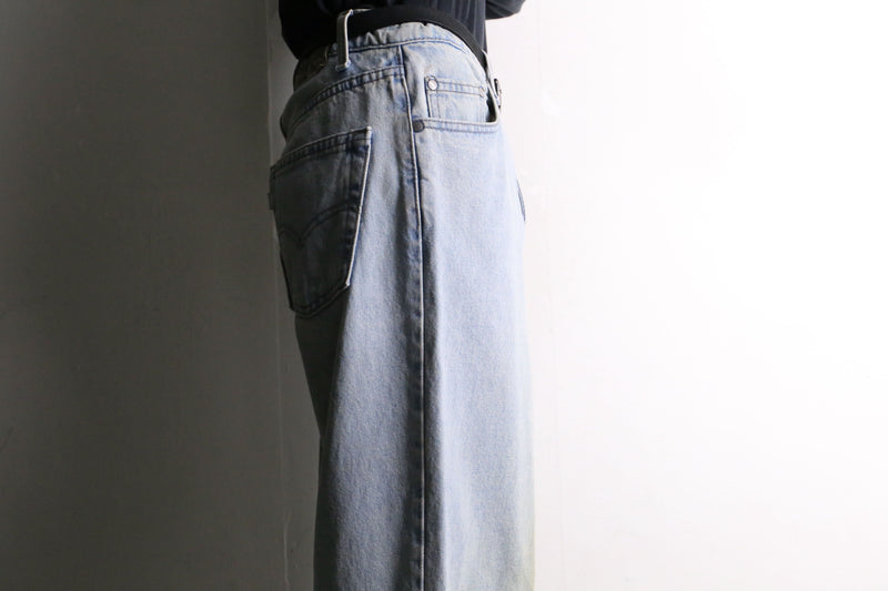 " LEVI'S SILVERTAB" wash blue buggy denim