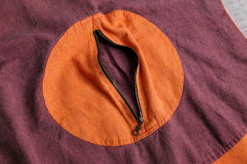 center circle pocket design no sleeve one-piece