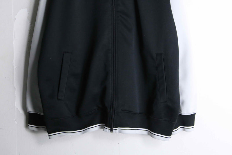 "NIKE" monotone bi-color track jacket