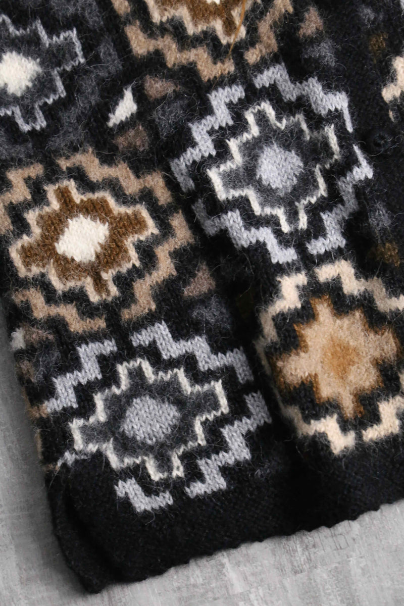 baby alpaca geometric pattern knit vest