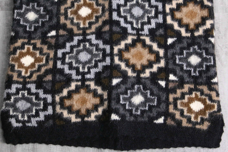 baby alpaca geometric pattern knit vest