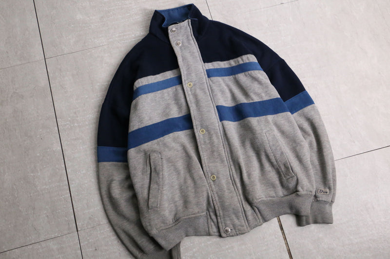 “Christian Dior” mulch color sweat blouson