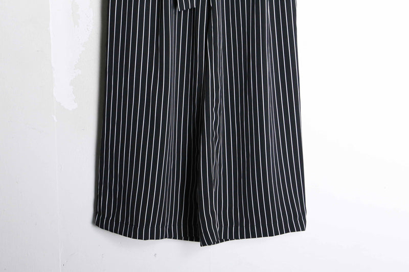 monotone stripe wide belted pants