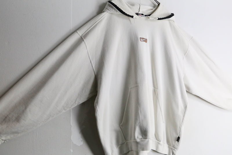 "NIKE" white color one point logo hoodie