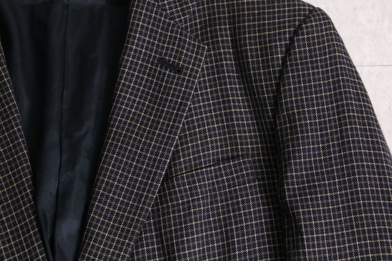 “Burberry’s” navy check pattern single tailored jacket