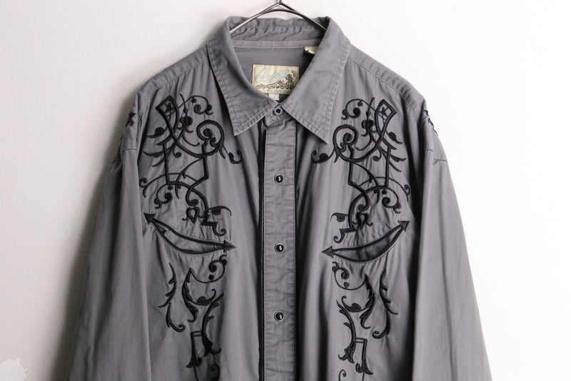 gray western L/S shirt